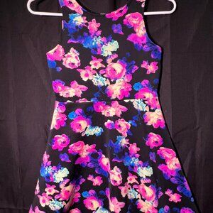 Total Girl Sz M (10/12) Black Fit Flare Multi Color Floral Knee Length Dress (D)